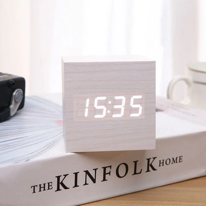 Minimalist Wooden Table Clock